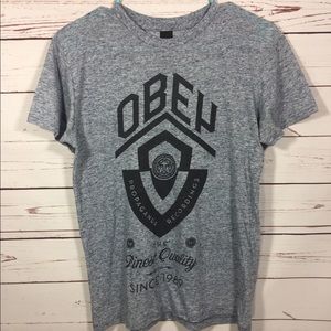 Obey Propaganda Tee Shirt Size Small no flaws